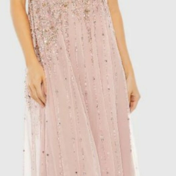 Mac Duggal Embellished Dress - Picture 3 of 4